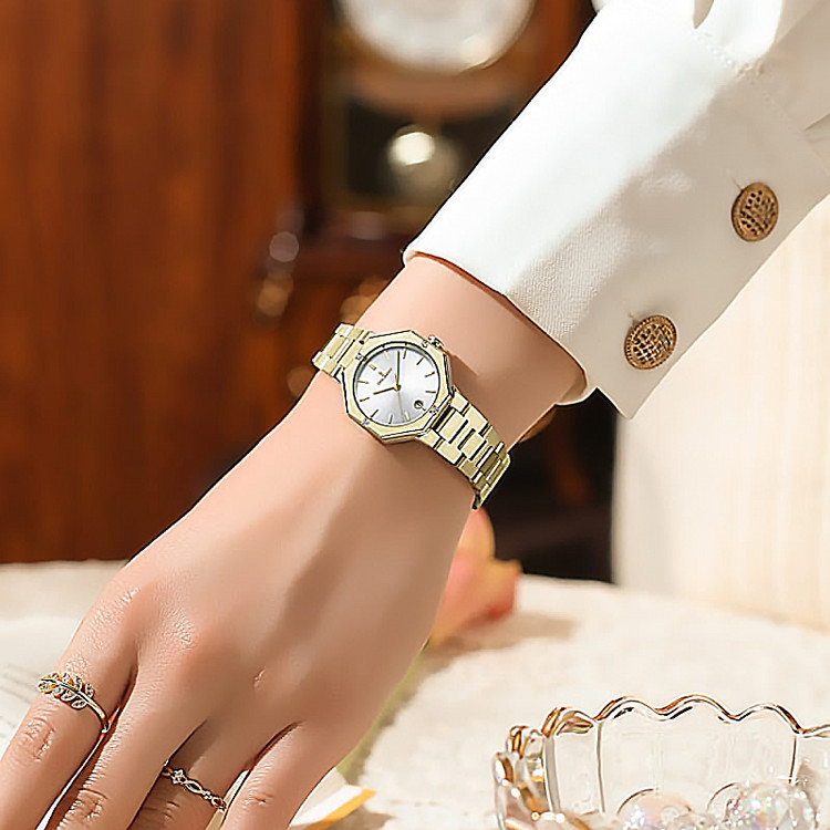 ساعت مچی زنانه کلبرت کد 347SIL-G/W